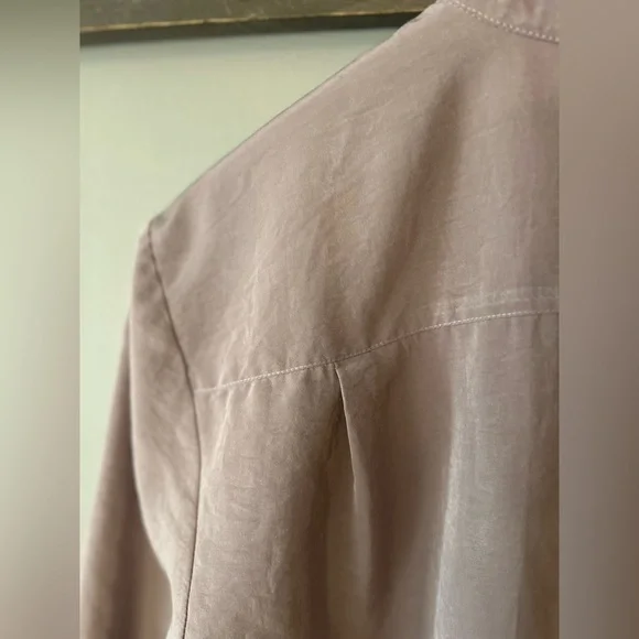 Vintage tuxedo pleated blouse - Picture 10 of 10